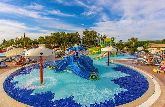 //www.jet2holidays.com/-/media/assets/product images - custom overview groups/turkey/eftalia island/5a1b5896.jpg